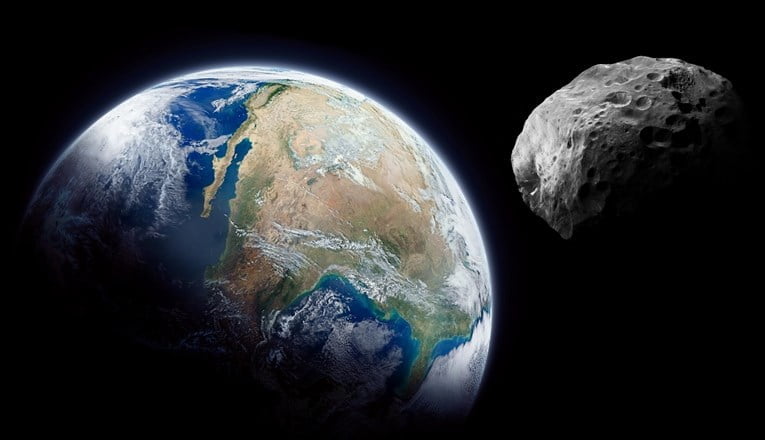 Интензивен викенд во вселената: Утре покрај Земјата ќе помине голем астероид