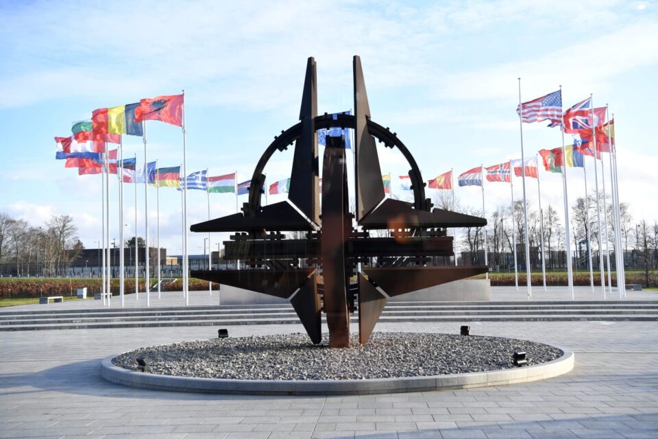 НАТО ја повика Приштина веднаш да ја деескалира ситуацијата во Косово