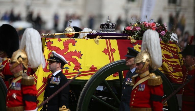 Oколу 162 милиони фунти потрошила британската влада за погребот на кралицата Елизабета