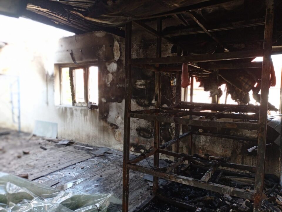 „Останаа само голи ѕидови и црна пепел, која ја дишеме секој ден“ – прилепската фабрика објави фотографии по пожарот