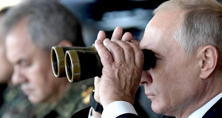 Русија се повлекува од воениот договор кој е важен за Европа