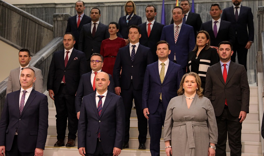 Ако министер се најде на црната листа на САД, ќе треба да си ги спакува куферите – Ковачевски најави дека ќе бара разрешување
