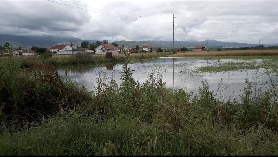 ЦУК: Зголемено нивото на вода на браната „Калиманци“, воведени мерки за безбедност во Кочанско