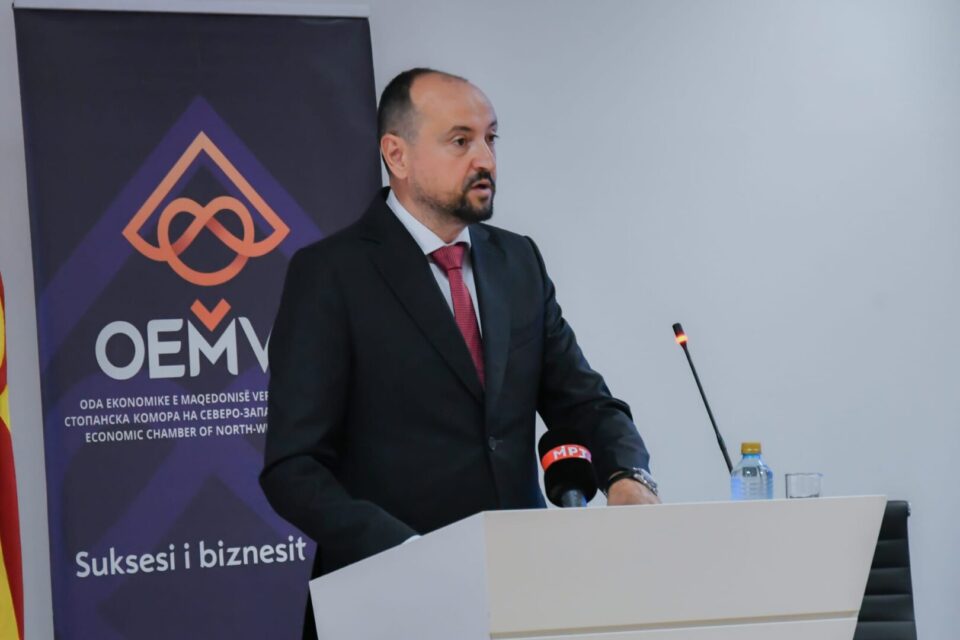 (Видео) Битиќи: Дигитализацијата донесе нова ера на пазарот на труд, од работниците се бараат специфични вештини и знаења