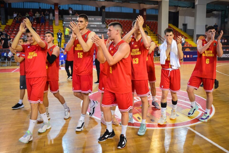 Браво дечки! Младинците со +29 против Бугарија