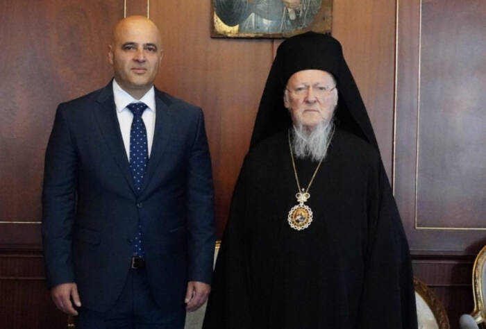 Премиерот Ковачевски се сретна со Вселенскиот патријарх Вартоломеј