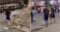 (Видео) Хулиган ги шутирa цвеќињата за убиената тиктокерка Ноа во Белград