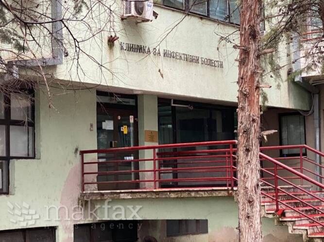 Болничарката заразена со Конго-кримска хеморагична треска добила први крварења, што значи влез во хеморагична фаза