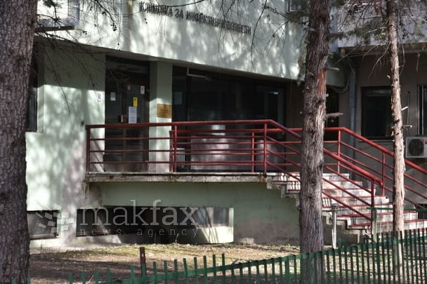 Лага е дека надлежните не ги преземаат сите мерки и дека се шири треската, реагира Министерството за здравство