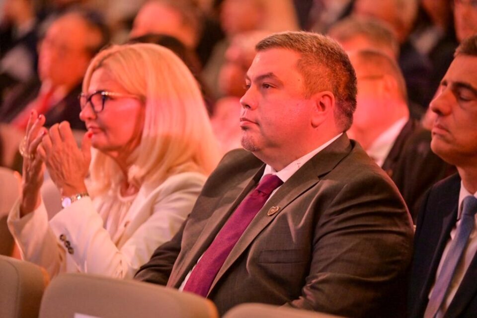 Маричиќ: ЕУ со нови држави членки до 2030, следниот чекор зависи од нас