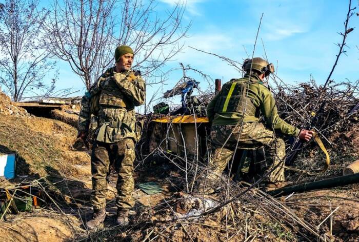 Масивни напади врз Украина: Русија напаѓа и од Белорусија