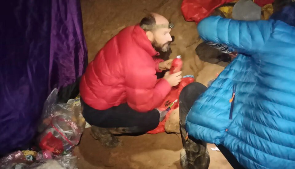 Aмерикански научник со денови заробен во пештера во Турција на над 1.000 метри длабочина