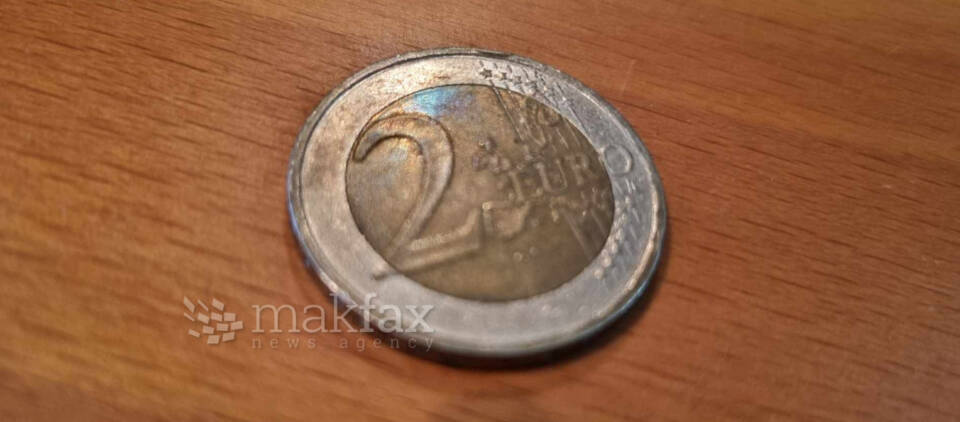 Косово врие од лажни евро монети – уапсени и лица од Македонија кои внеле над 10.000 такви монети во Приштина