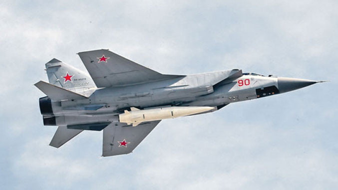 Руски функционер: Бомбардерот „Су-34“користи хиперсонична ракета  во Украина