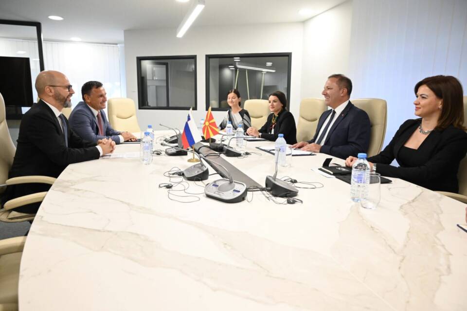 Спасовски со новиот словенечки амбасадор, Грегор Пескор: Одлична соработка меѓу МВР на двете земји и многу заеднички проекти
