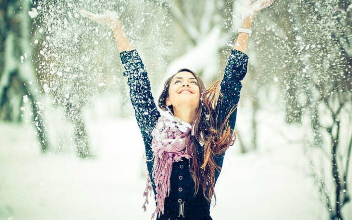 17213 Happy Girl In Winter 1920x1200 Girl Wallpape Wallpaper Preview