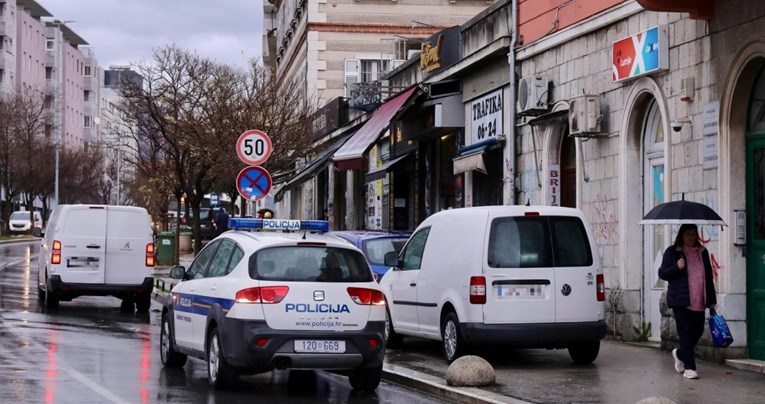 Polici A Hrvatska.jpg
