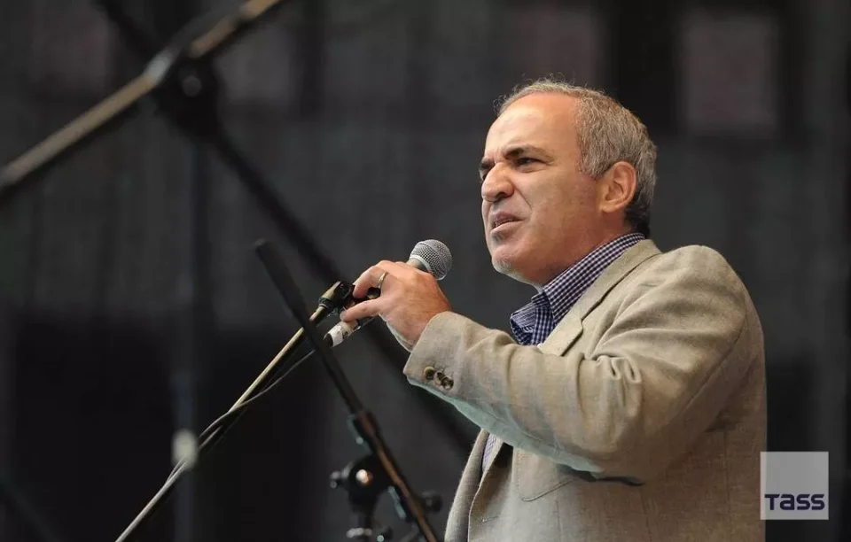 Gari Kasparov.jpg.webp.webp