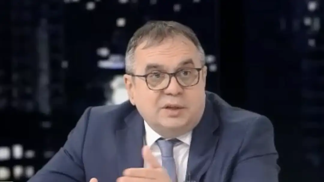 Претседателот на Државната изборна комисија Александар Даштевски вели дека ДИК е подготвена да спроведе фер, демократски и кредибилни избори. Очекува изборите да поминат во најдобар ред и ДИК
