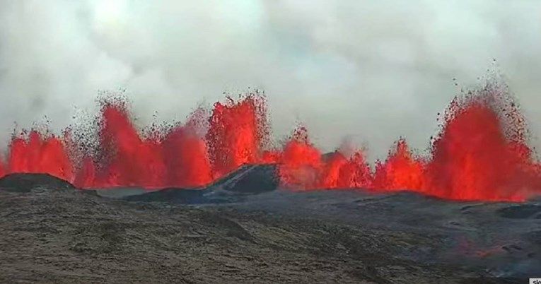 Vulkan Island.jpg
