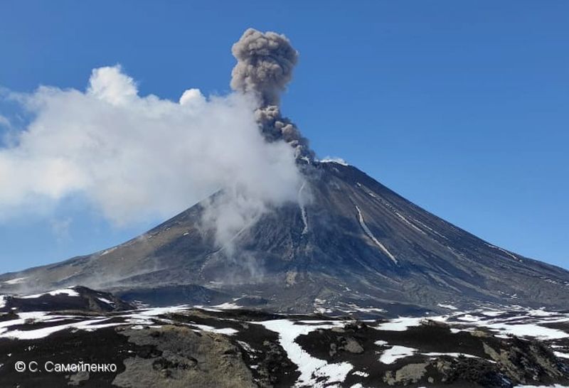 Karymsky Volcano.jpg