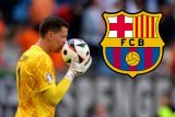 Wojciech Szczesny Considered For Shock Barcelona Return After Retirement.jpeg