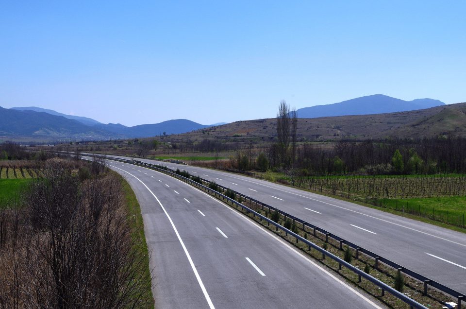 Avtopatska Delnica Veles Negotino Demir Kapi A.jpg.jpg