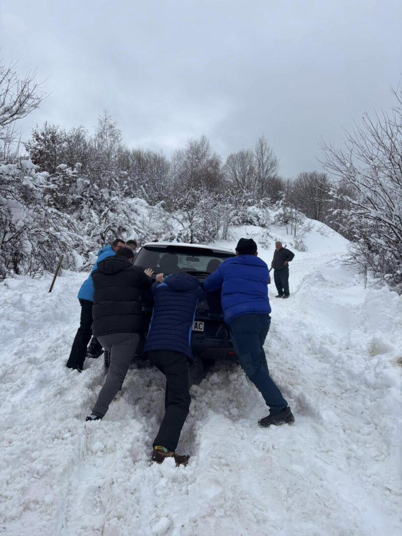 Sneg Mavrovo Leunovo 3.jpg