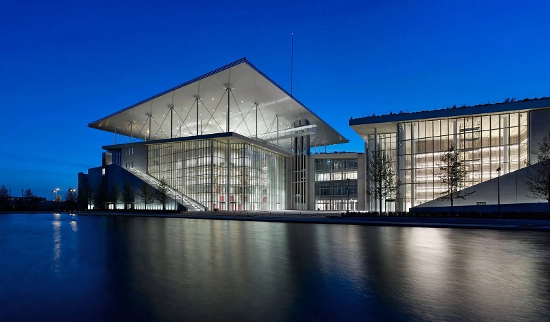 The Greek National Opera Left And The National Library Of Greece Rightsnfcc Yiorgis Yerolymbos Kleiner.jpg