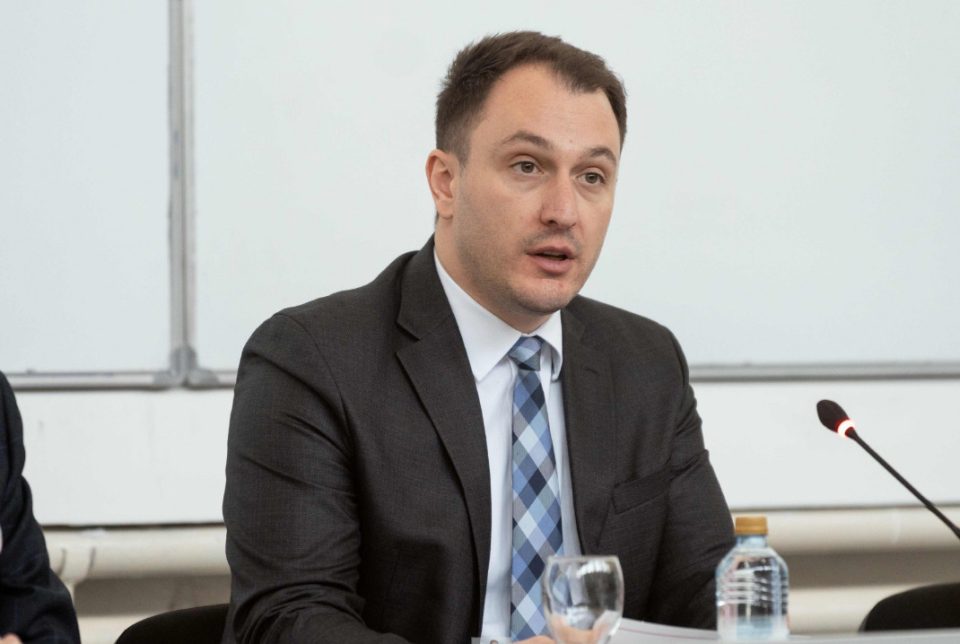 Andonovski.jpg