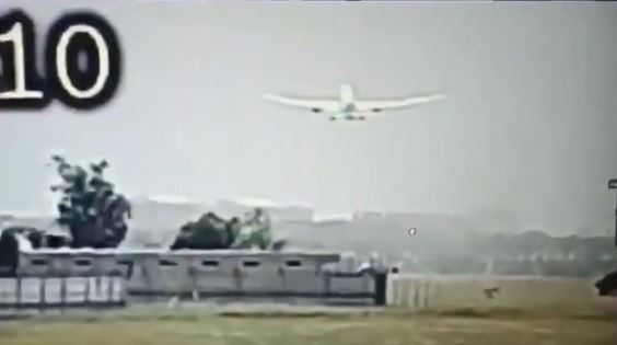 Avion indija.jpg