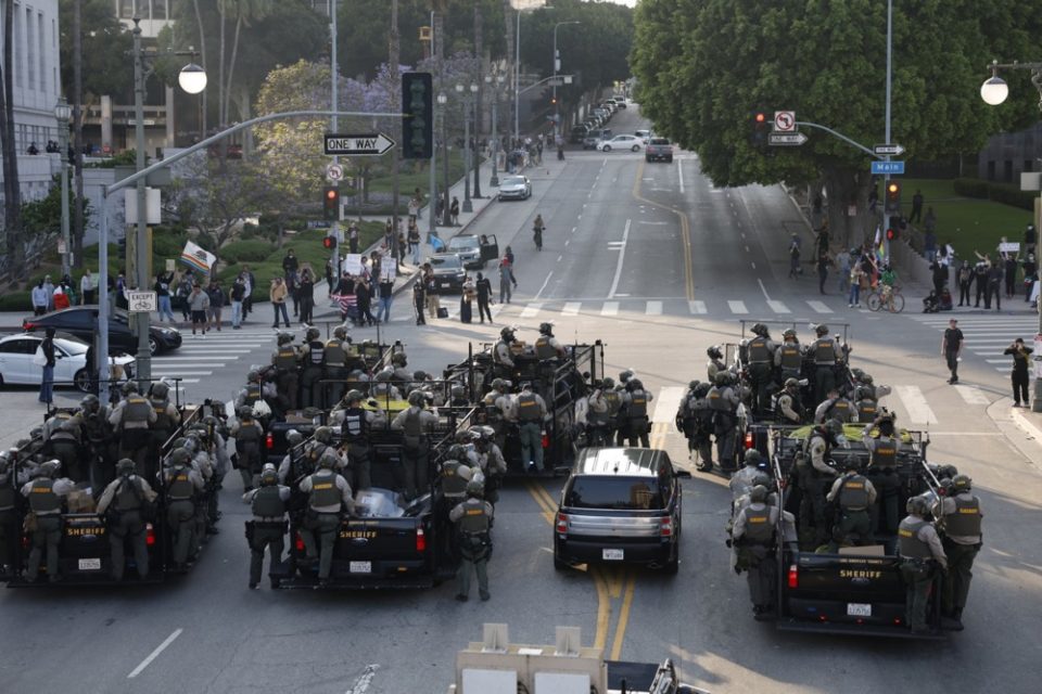 Los angeles policija epa jn25.jpg
