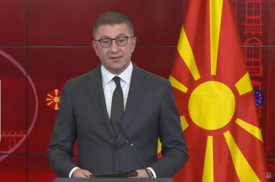 Mickoski pres .jpg