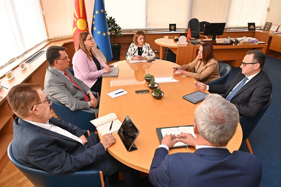 Sredba nb mba.jpg