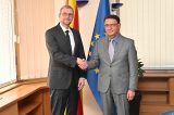 Sredba nb eib.jpg