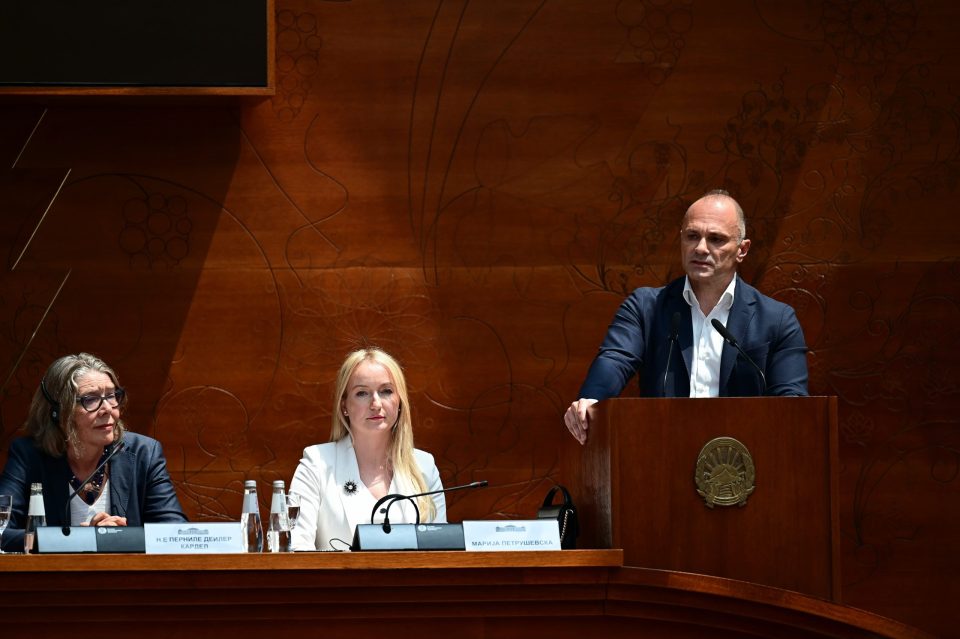 Filipche od naczionalniot sovet makedonija ne smee da ostane zhrtva na stranski destabilizacziski operaczii 8 scaled.jpeg
