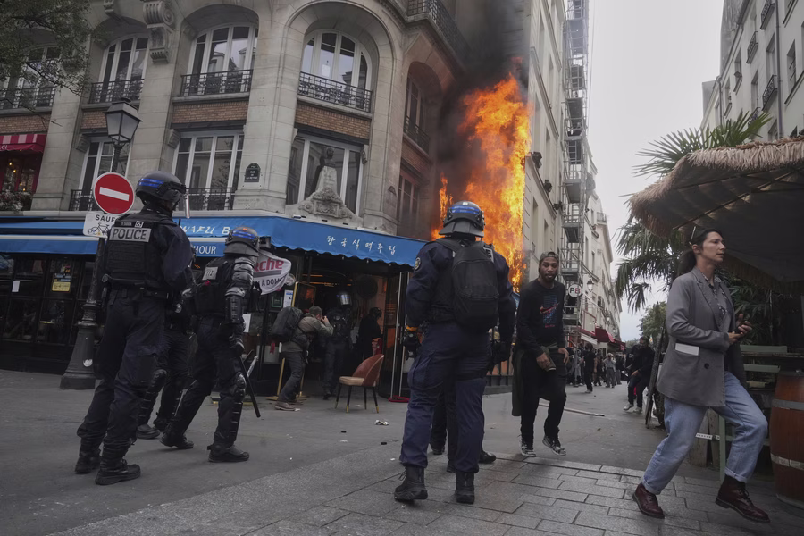 1757521920 protest blokiraj sve f.format avif.width 900.avif.avif