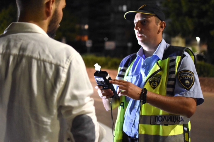 Policija 5.webp.webp