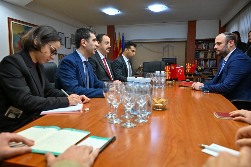 589803634 1386968899723062 4500705865364706191 n.jpg