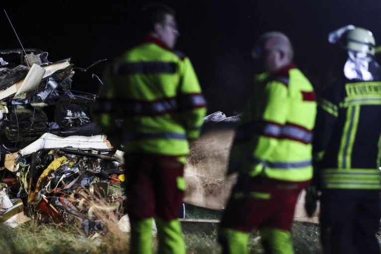 802840 avion03 ap christoph reichwein f.webp.webp