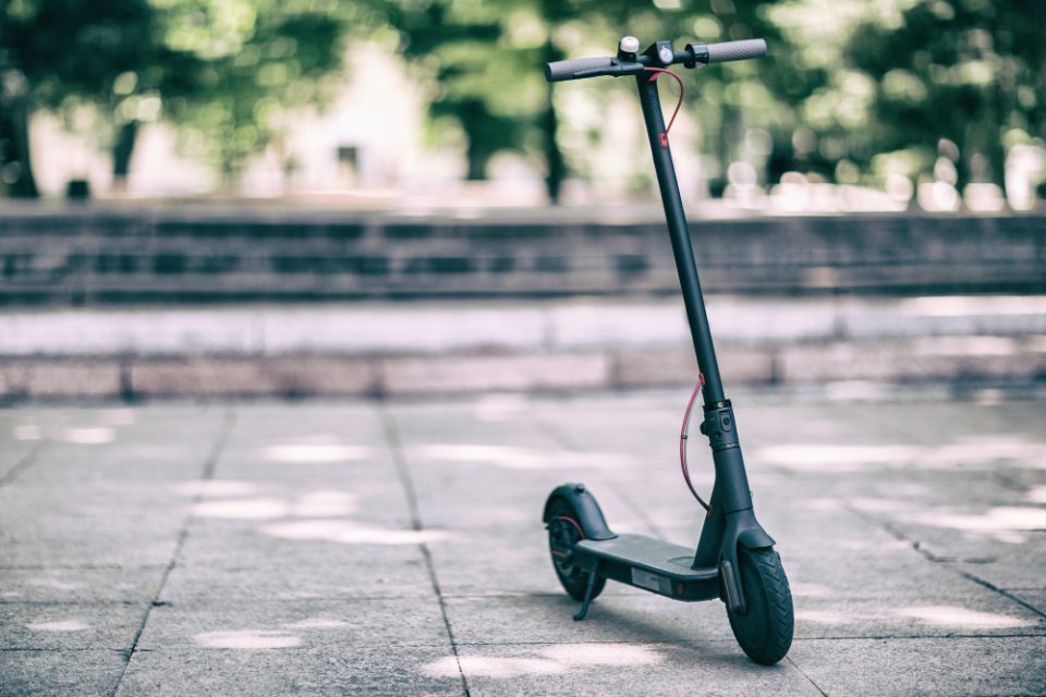 Elektricen trotinet 2 960x640 1.jpg