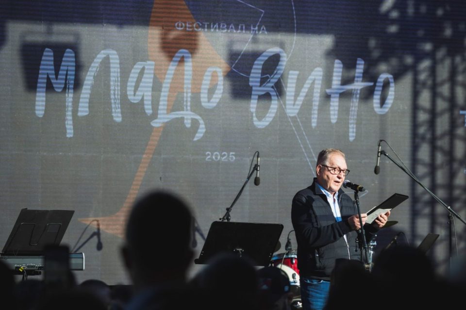 Foto 2 festival na mlado vino 2025 svetozar janevski.jpg