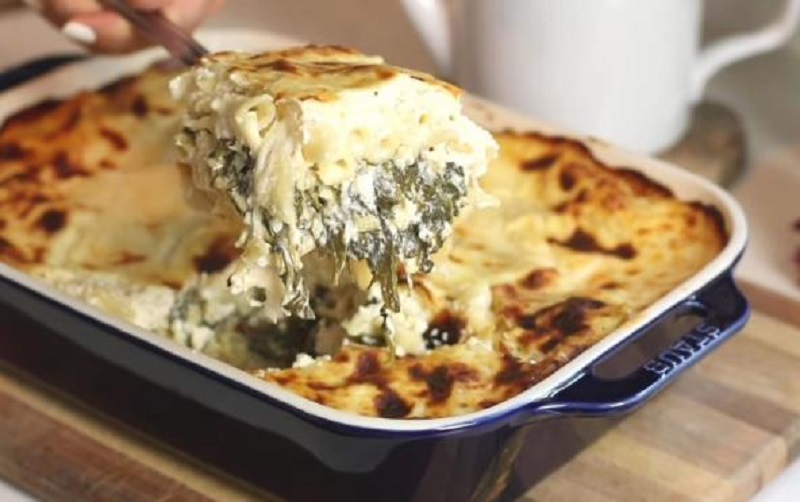 Makaroni so feta sirenje i spanakj.jpg