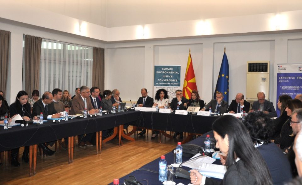 Screenshot 20251119 111605 gallery.jpg