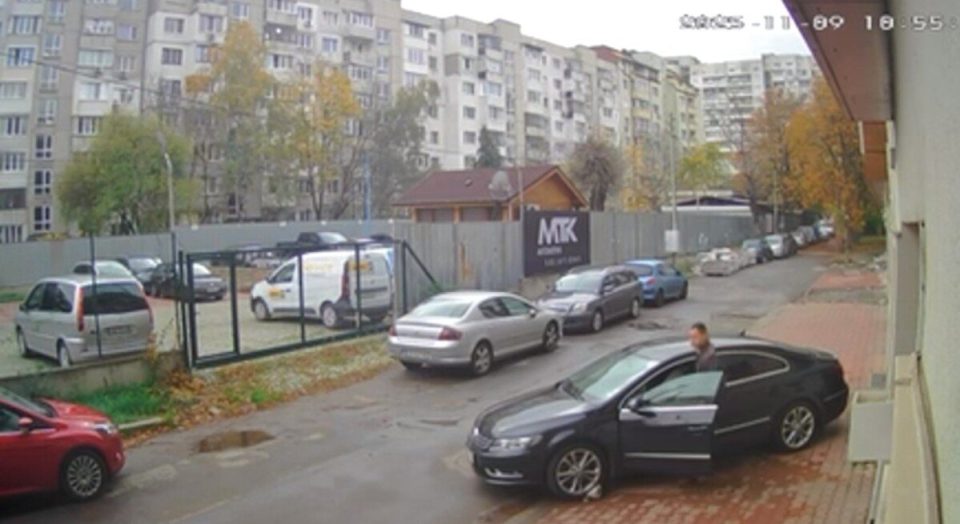 Text max 1199 655.jpg