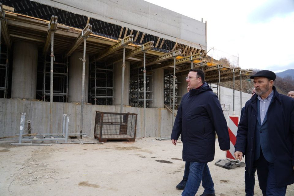 Img 20251222 132746 616.jpg