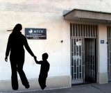 Siyah zarif anneler gunu facebook gonderisi.jpg