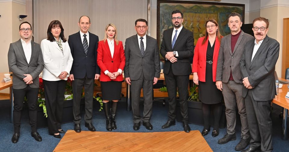 Sovet na narodnata banka.jpg