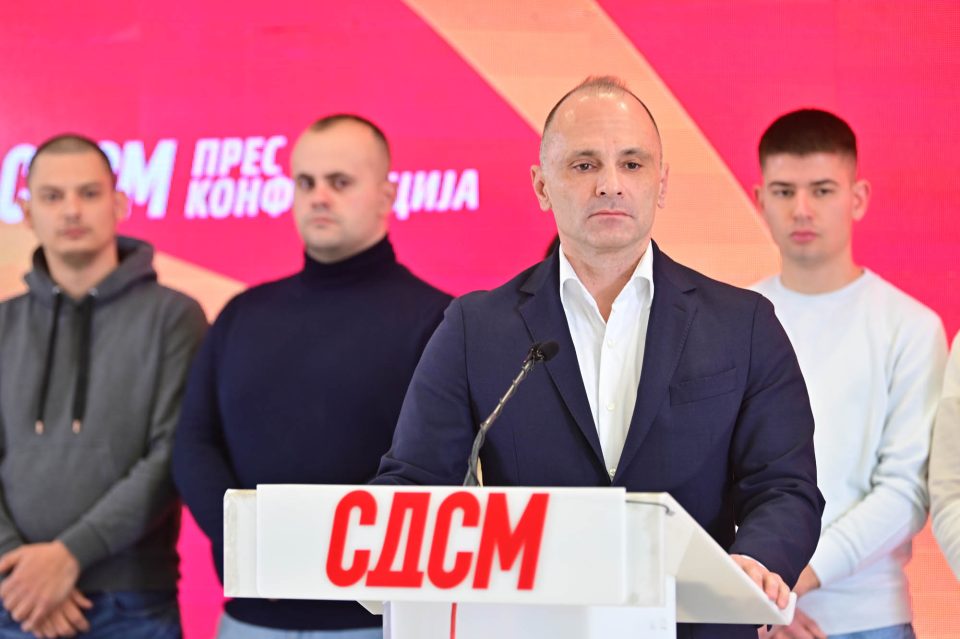 Venko f sdsm pres 2.jpg