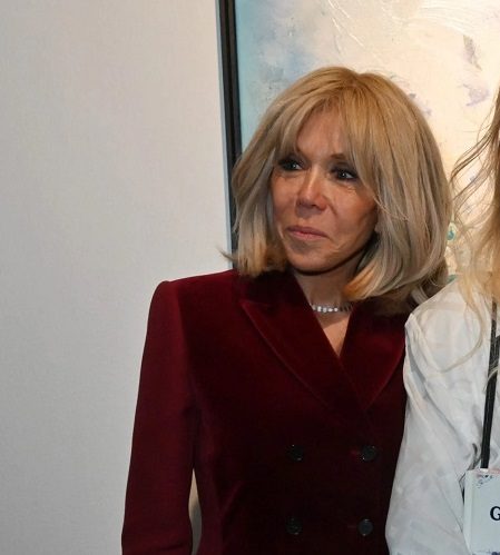 Brizit makron lorens koja ima isto e1767633505746.jpg